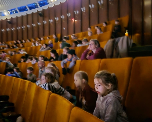 Schulausflug Schauspielahus Bochum 2025 Grundschule Pantrings Hof Herne (2)